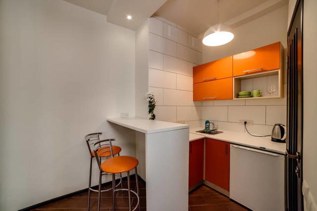 Apartments On Roppoporta 7B Lviv Dış mekan fotoğraf